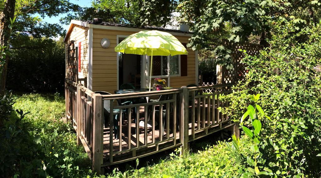 Camping Les Grillons Hotel Embrun Exterior foto